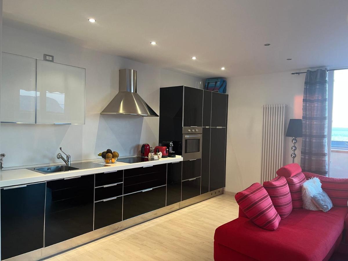 דירות ברדולינו Favola Bella The Panoramic Penthouse מראה חיצוני תמונה