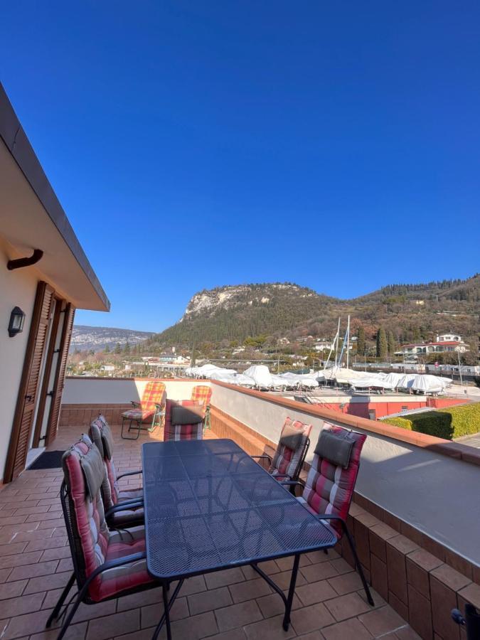 דירות ברדולינו Favola Bella The Panoramic Penthouse מראה חיצוני תמונה